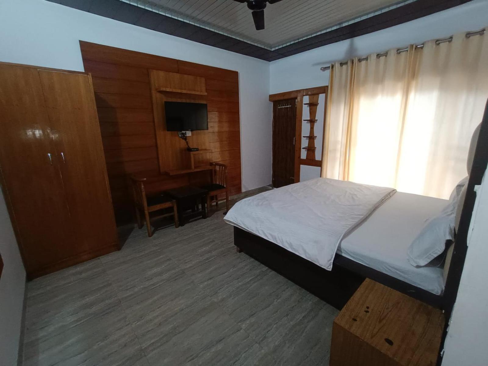 Hotel Himalayan Village Mussoorie Exterior foto