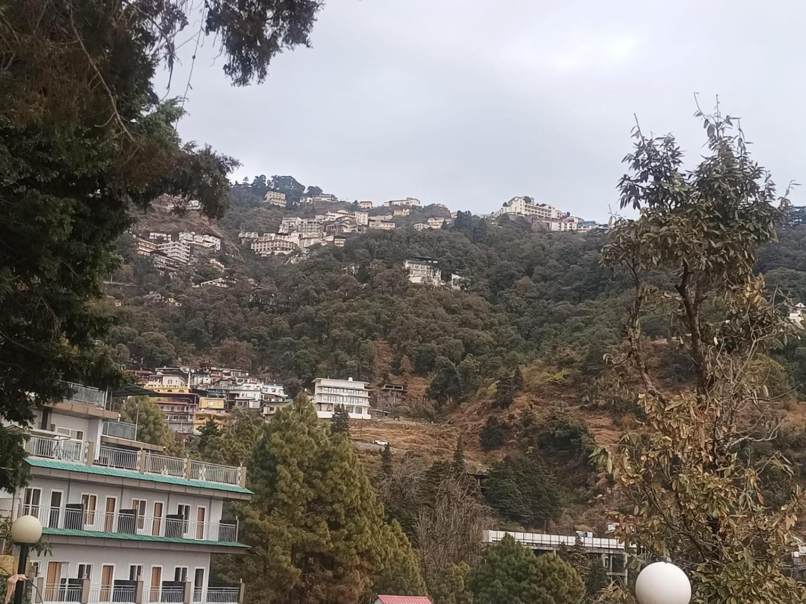 Hotel Himalayan Village Mussoorie Exterior foto
